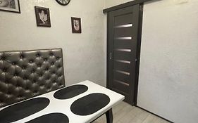 Apartment On Soborna 101
